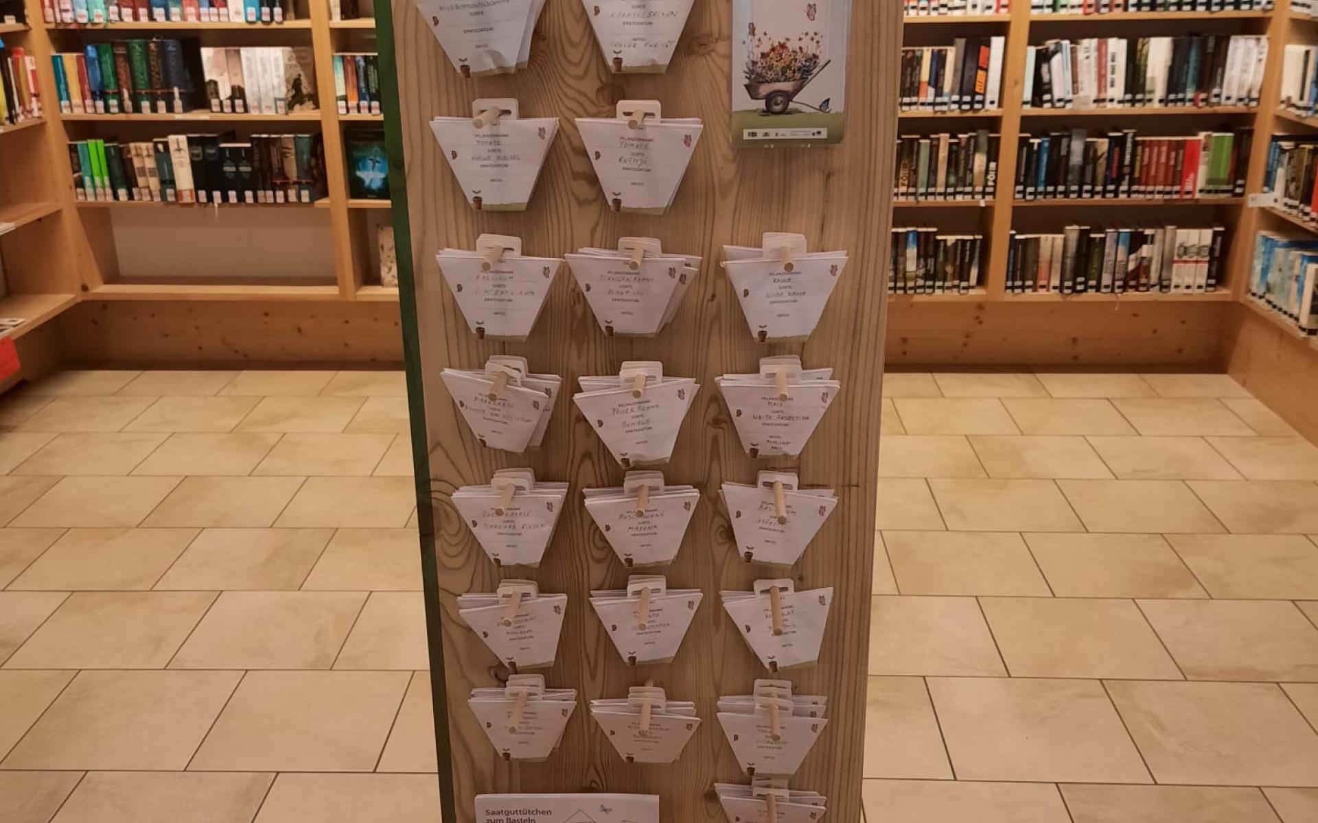 Ständer der Saatgutbibliothek 